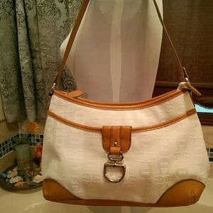 Stylish White and Tan Shoulder Bag
